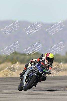 media/Nov-30-2025-TrackXperience (Sun) [[c0061d280f]]/3-Level 1/Session 3 (Turn 16)/